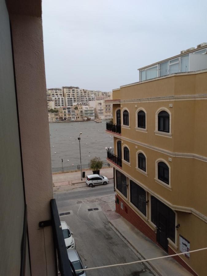 מלון מרססקלה Seafront Akwador מראה חיצוני תמונה